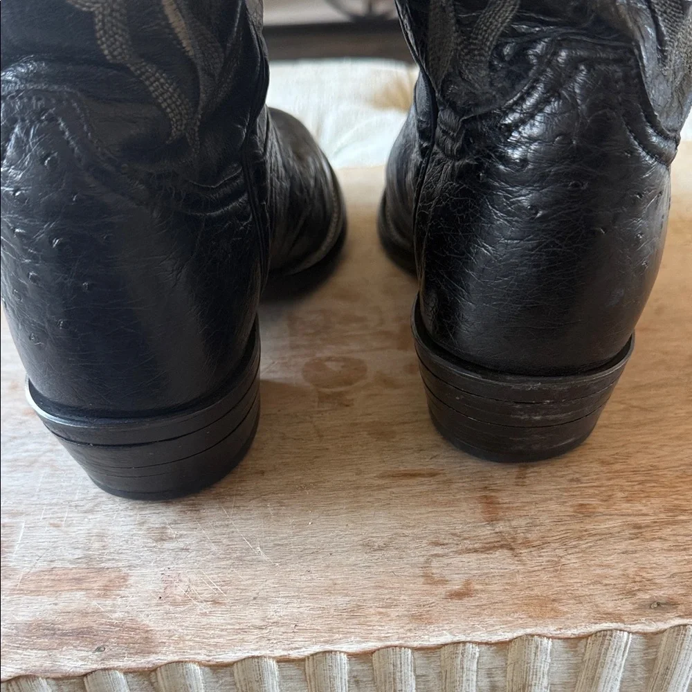 Tony Lama men’s 8.5 EE Black OSTRICH Leather Heeled‎ Boots